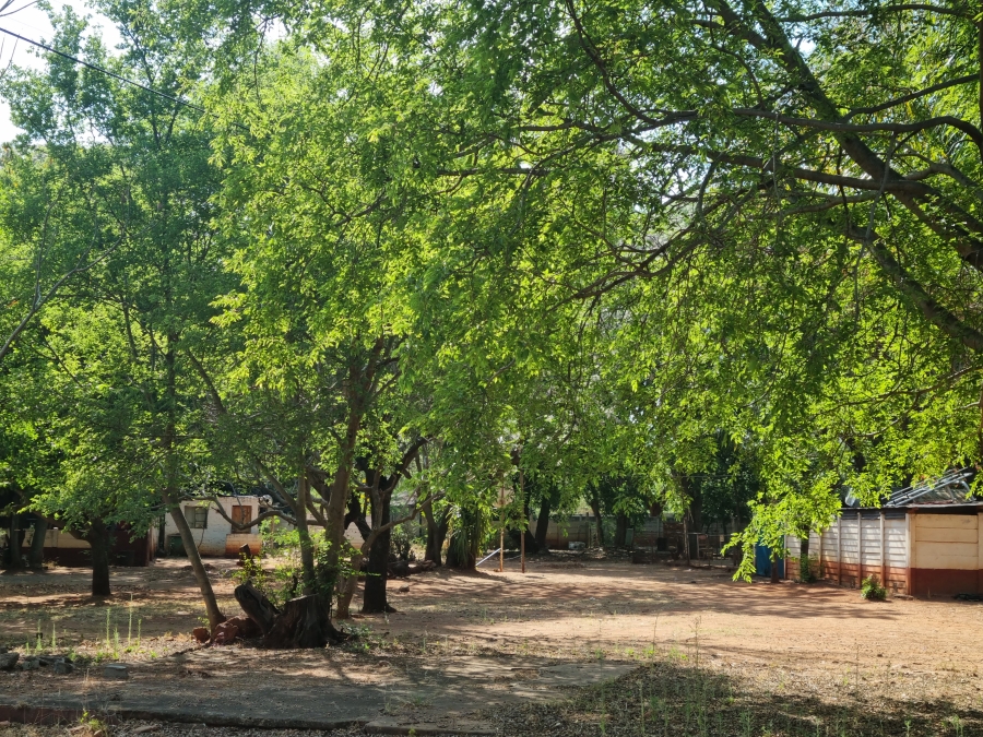 Commercial Property for Sale in Renosterfontein A H North West